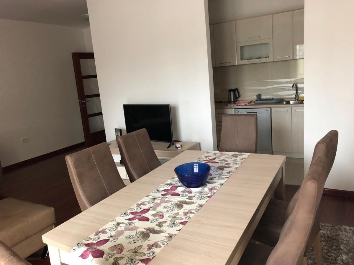 זבליאק Pinnacle Mne מראה חיצוני תמונה